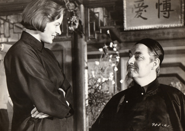 Ingrid Bergman and Robert Donat in Inn of the Sixth Happiness 
